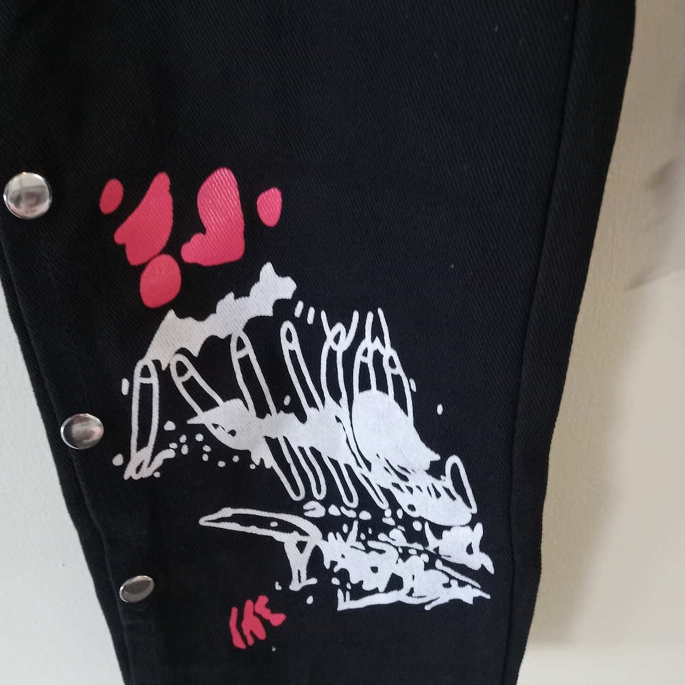 Pants - Picture 2 of 4